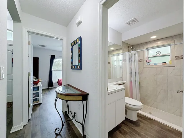 Hall Bathroom