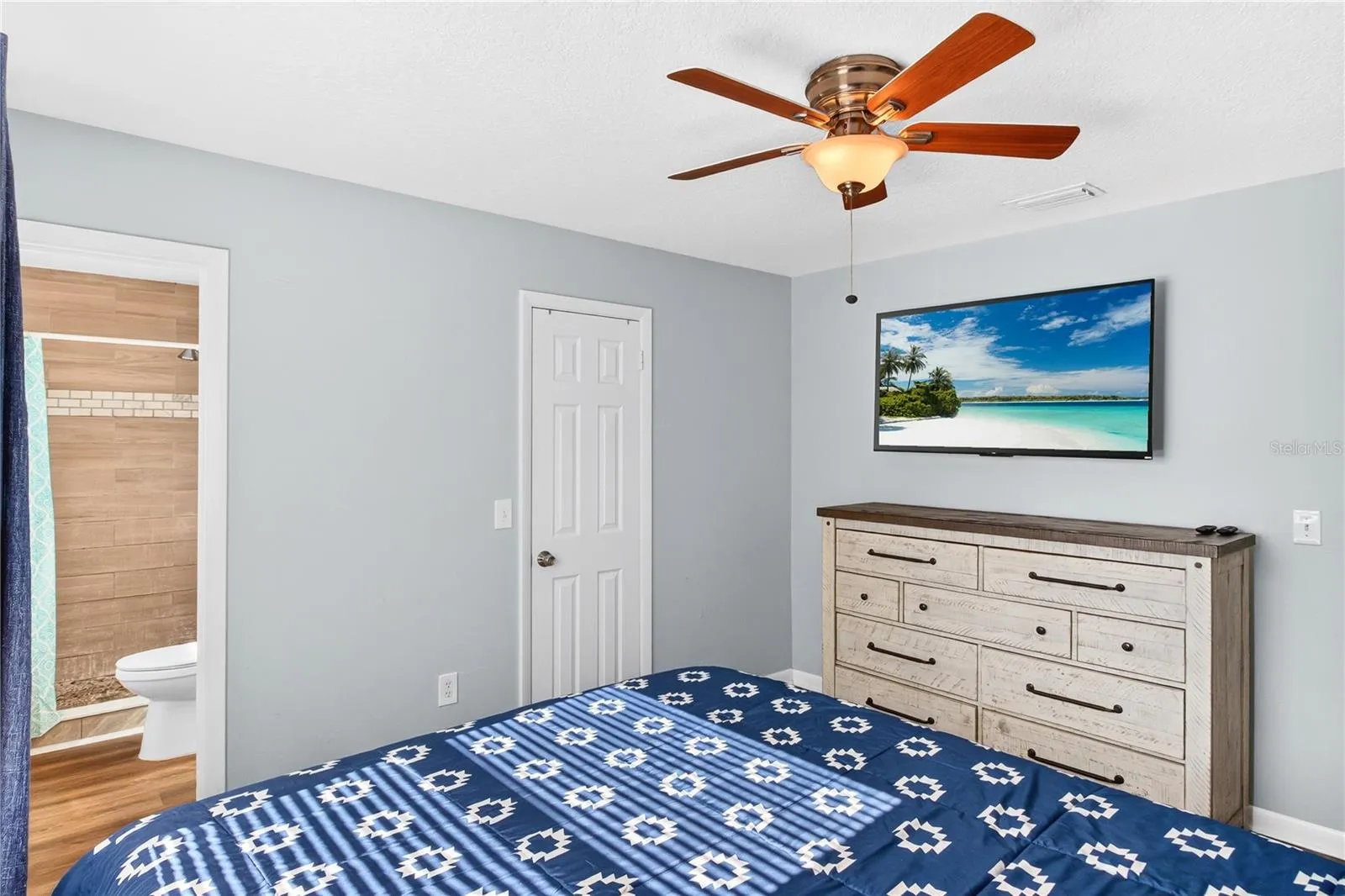 Primary bedroom
