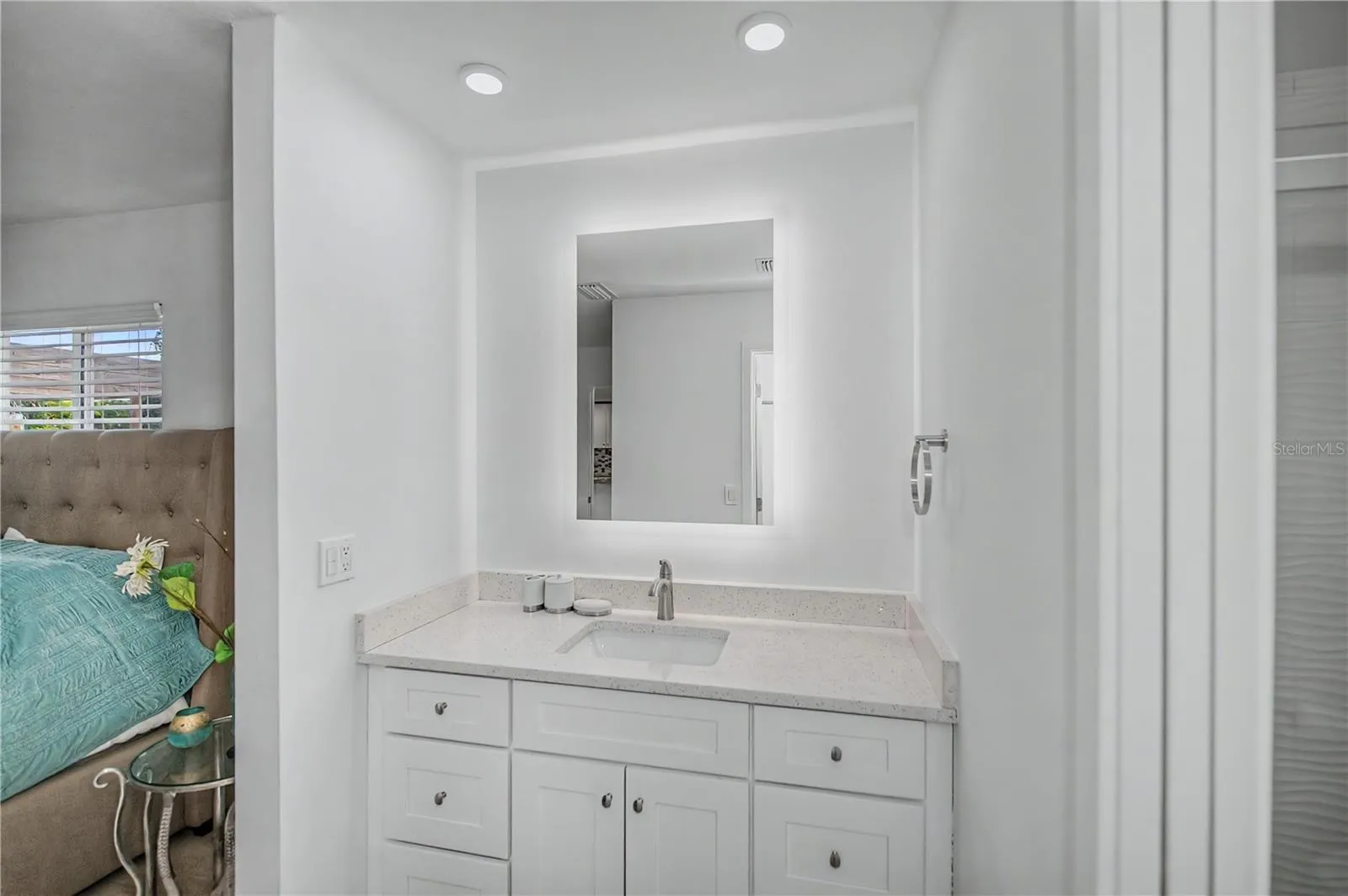 En-suite bathroom