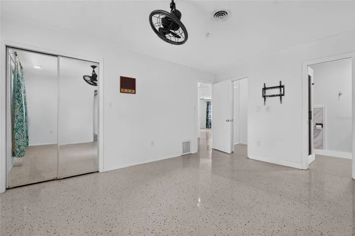 Primary suite