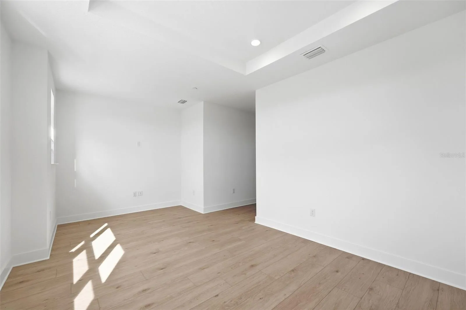 Primary suite