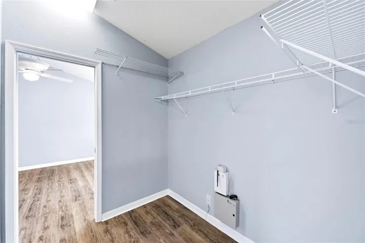 Walk-in closet