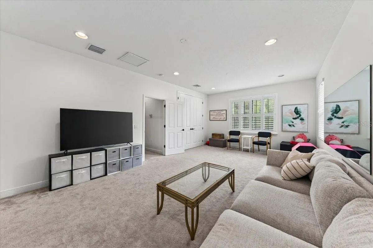 5th Bedroom or Bonus Room with closet