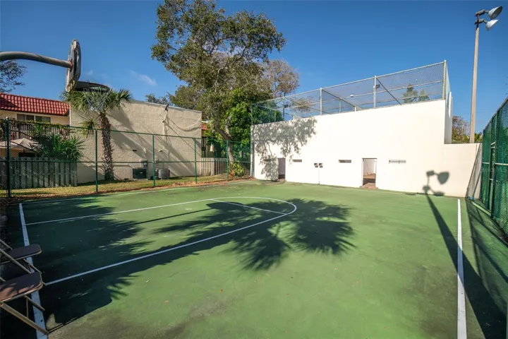 Basketball & Racquetball
