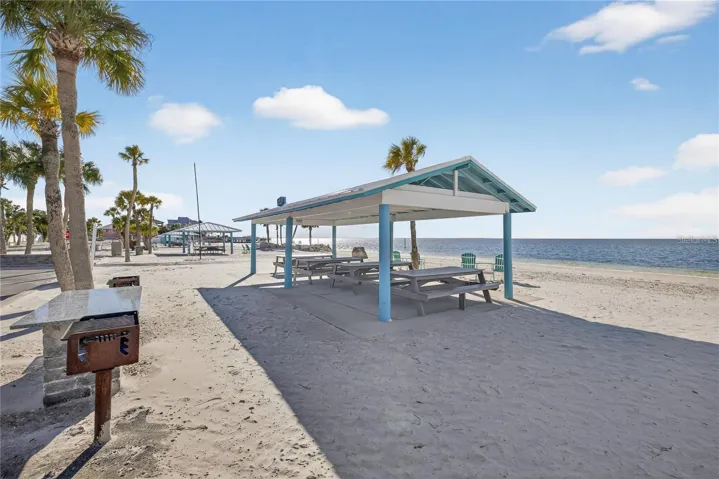 GHBC cabanas and grills