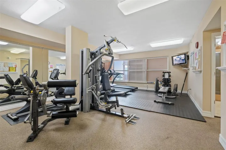 5th Floor- Fitness area, showers and sauna