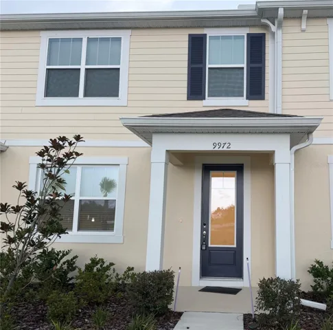 FRONT OF THE HOUSE
