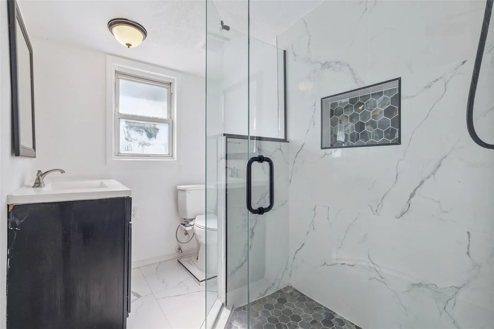 2nd Floor Bathroom