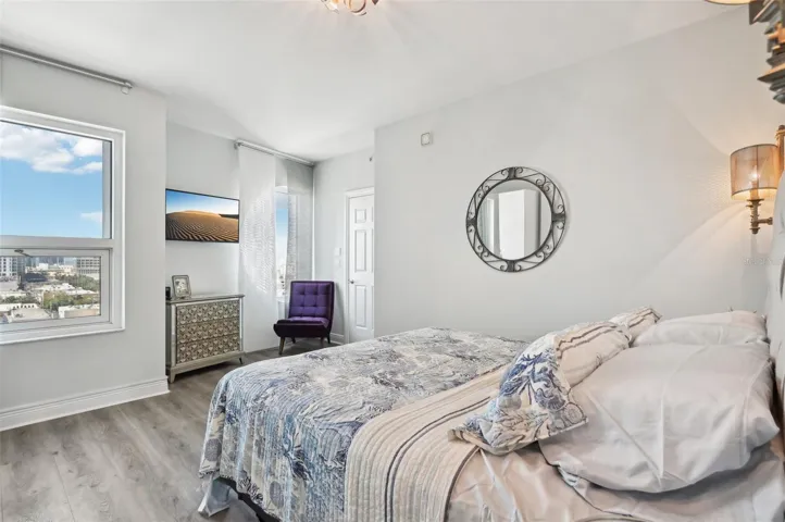 1170