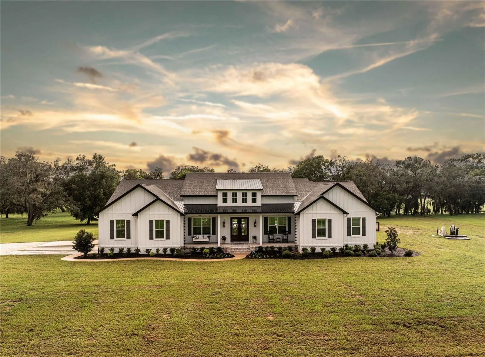 Front view of home