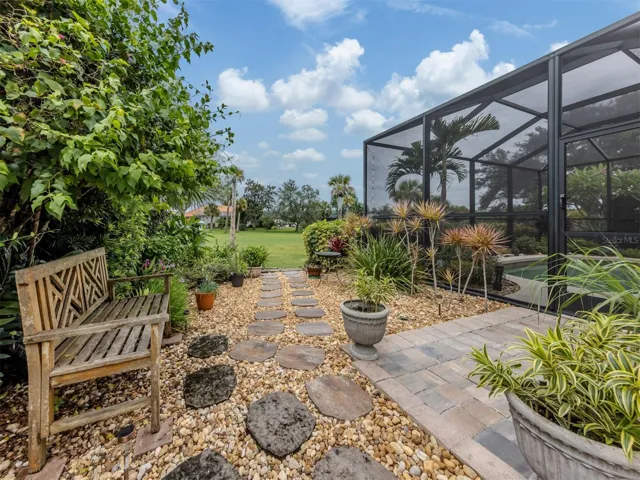 BACK YARD GARDEN