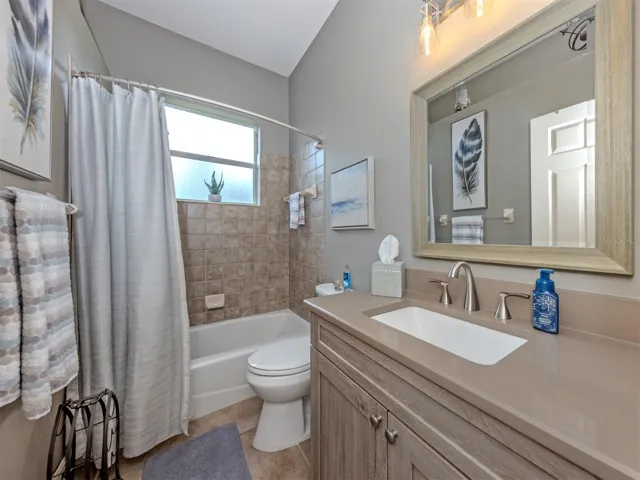 HALL BATH