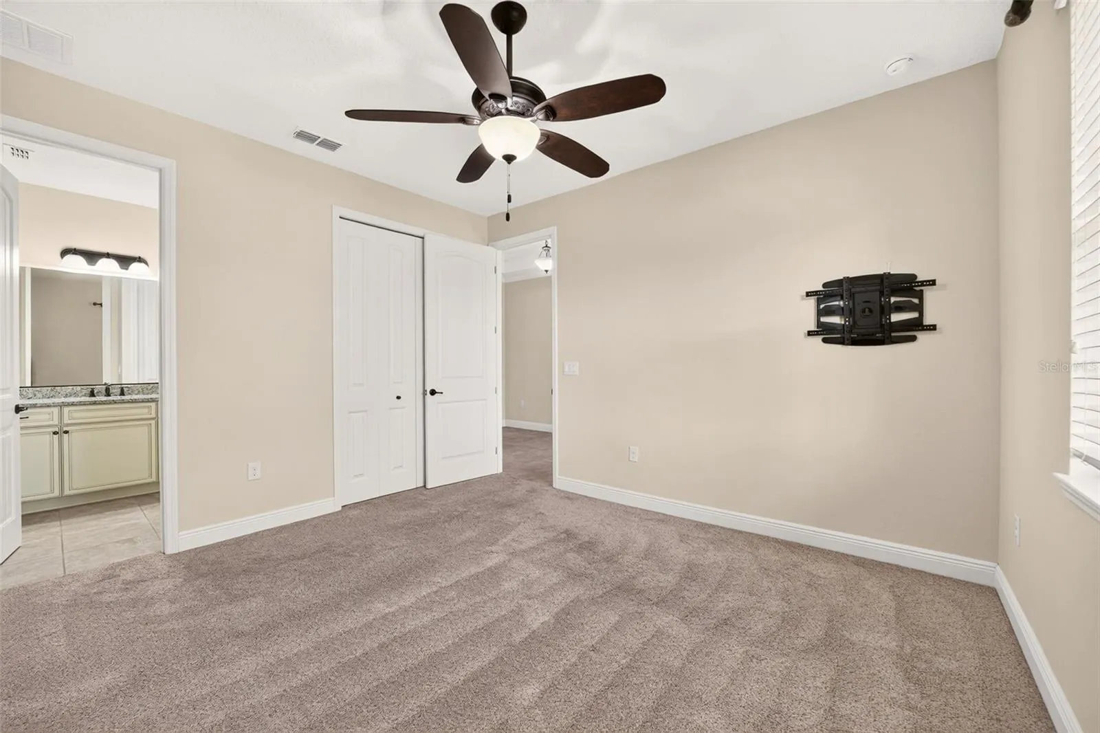 Guest Bedroom #2