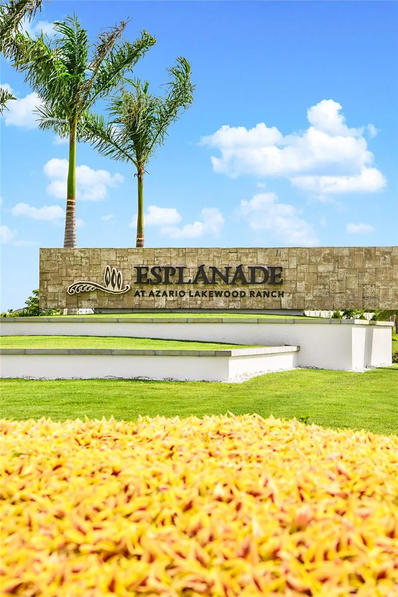 Esplanade at Azario Lakewood Ranch Community