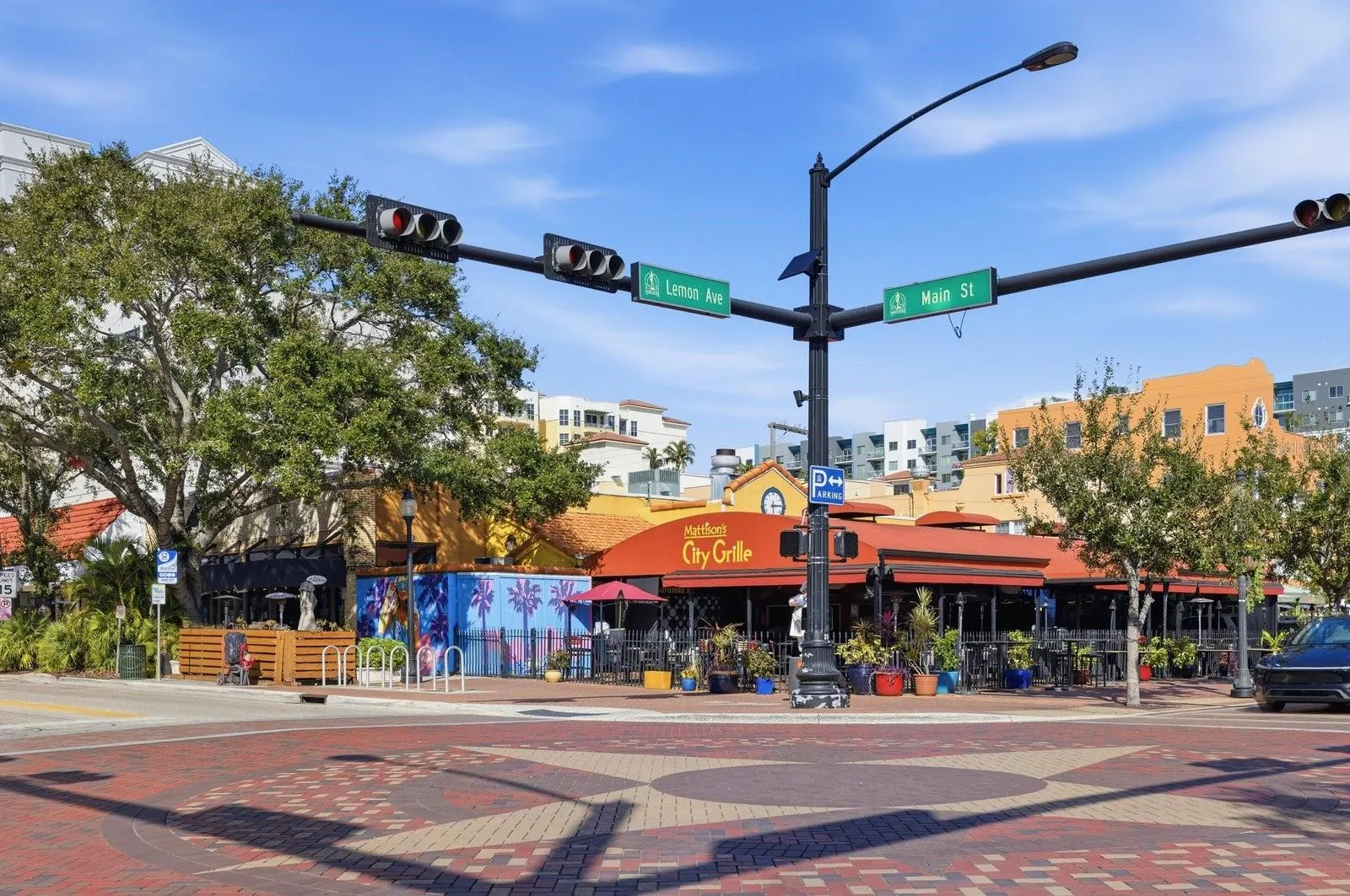 Dining downtown Sarasota.