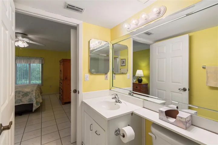 En Suite Bathroom