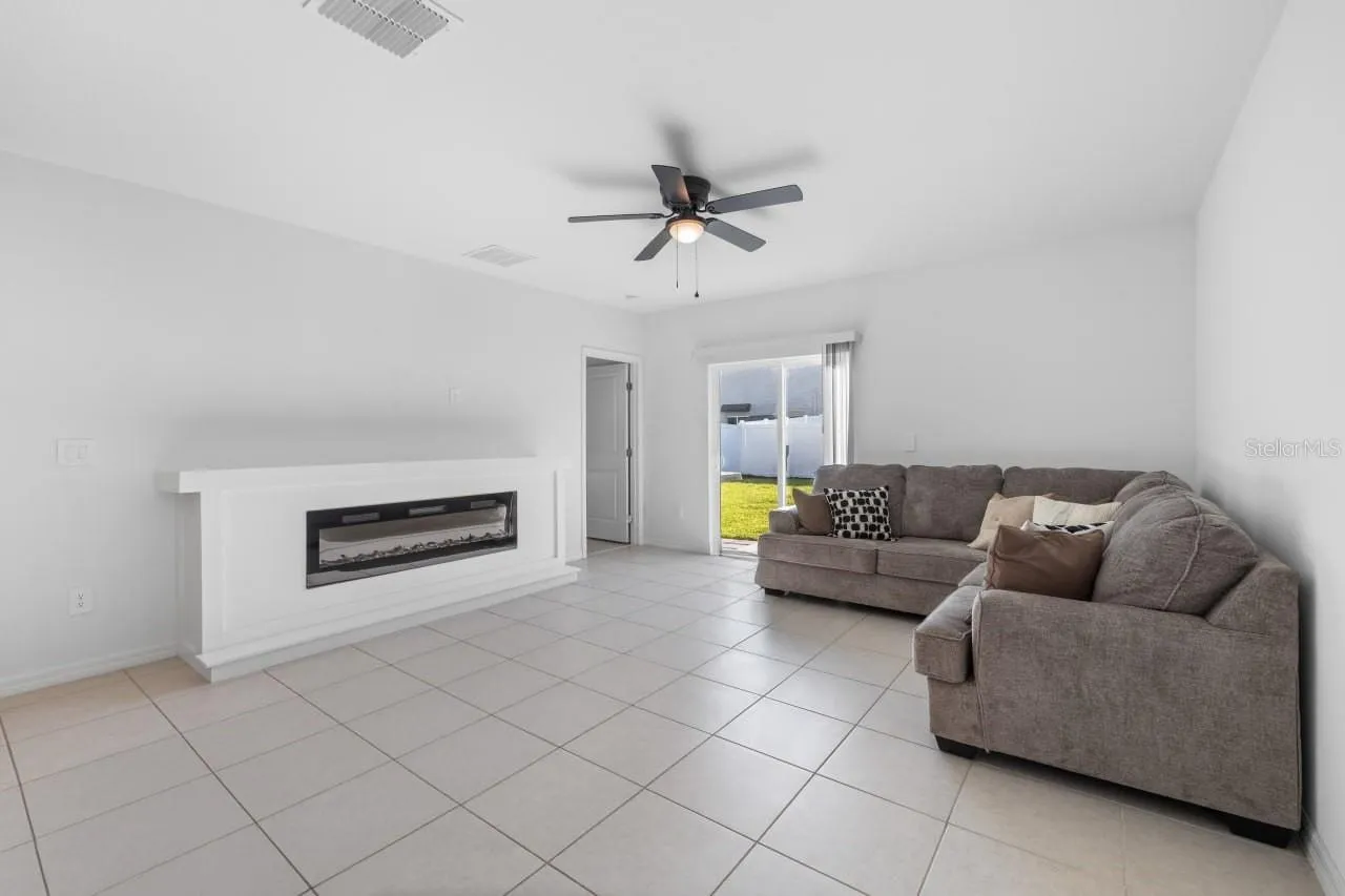 629 Bald Cypress Dr, Lakeland, Florida 33801 — photo 5