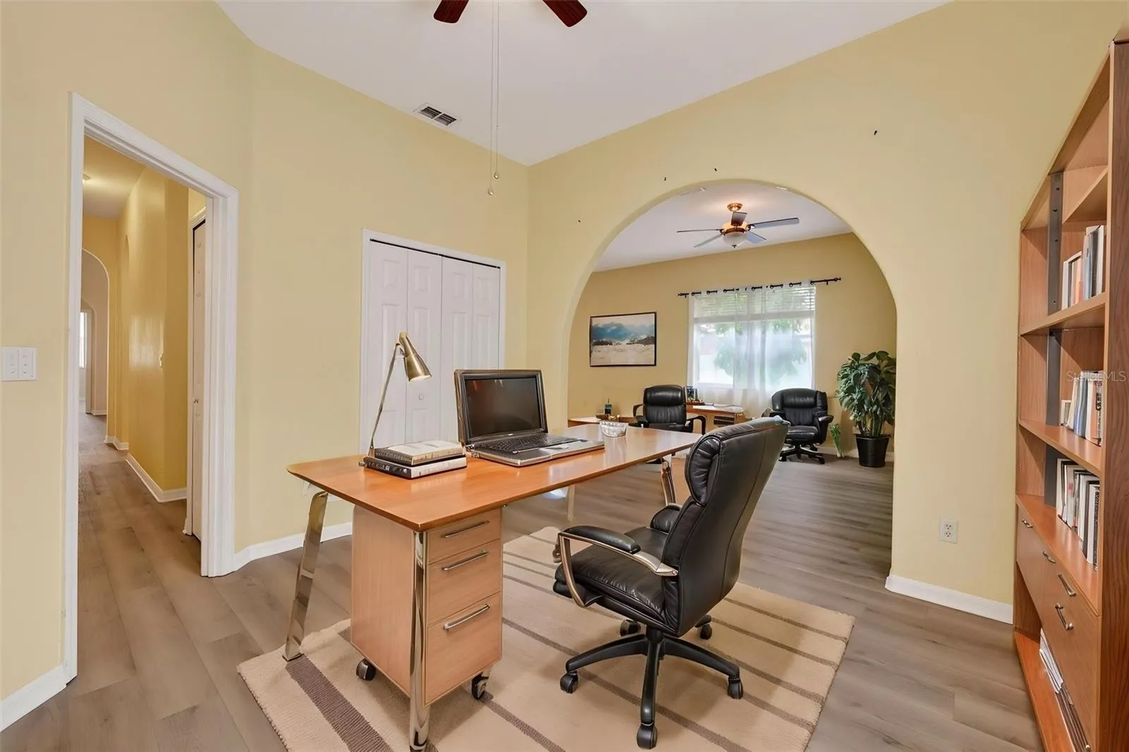 4th Bedroom- Turned into an office- can be converted back