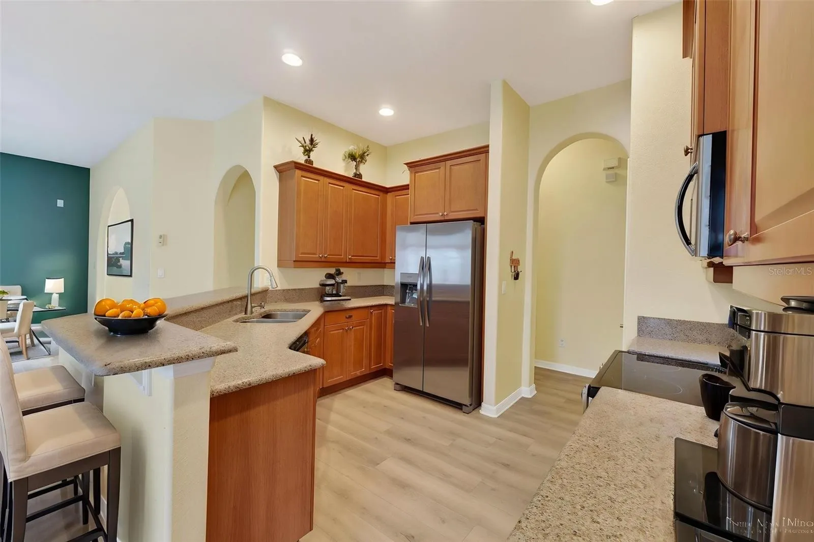 Kitchen- Brand New Appliances