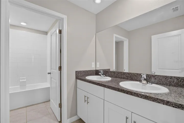 2nd Full Bathroom