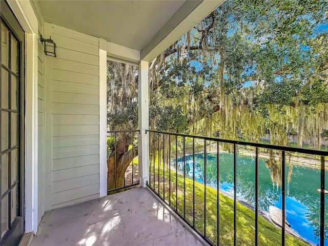 Balcony with Water View