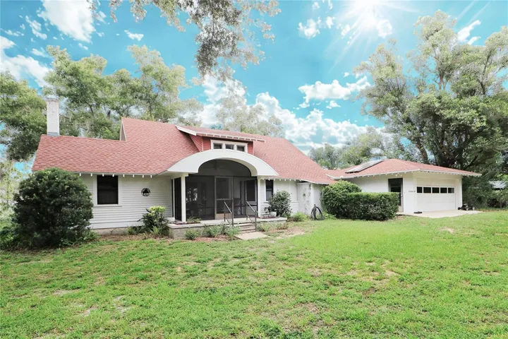 5 bedroom, 3 bath on 1.56 acres