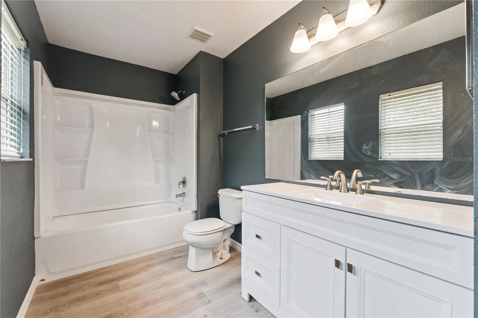 Upstairs bathroom