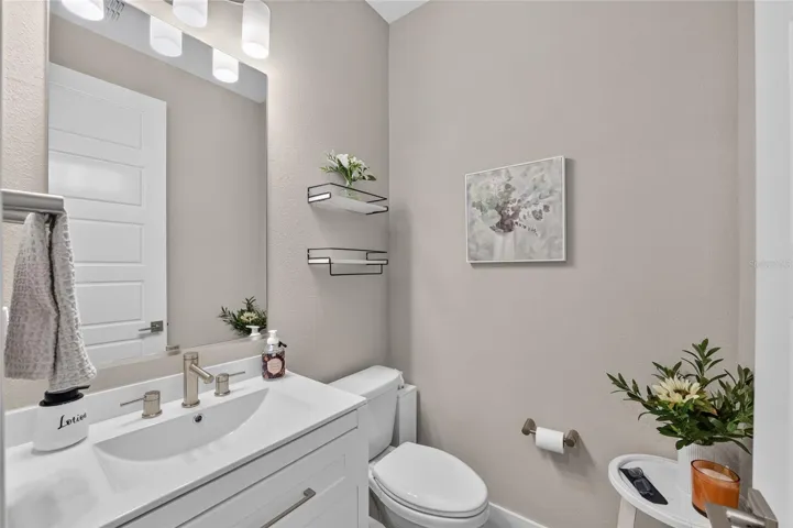 GUEST BATHROOM