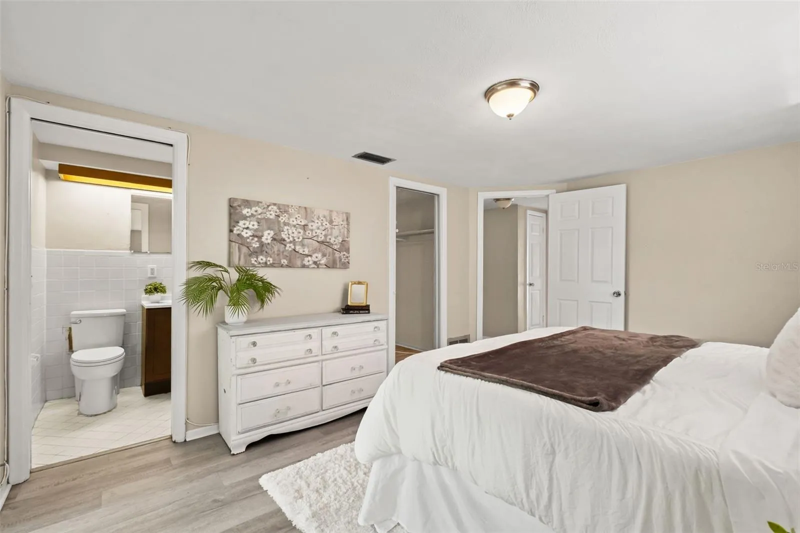 primary bedroom