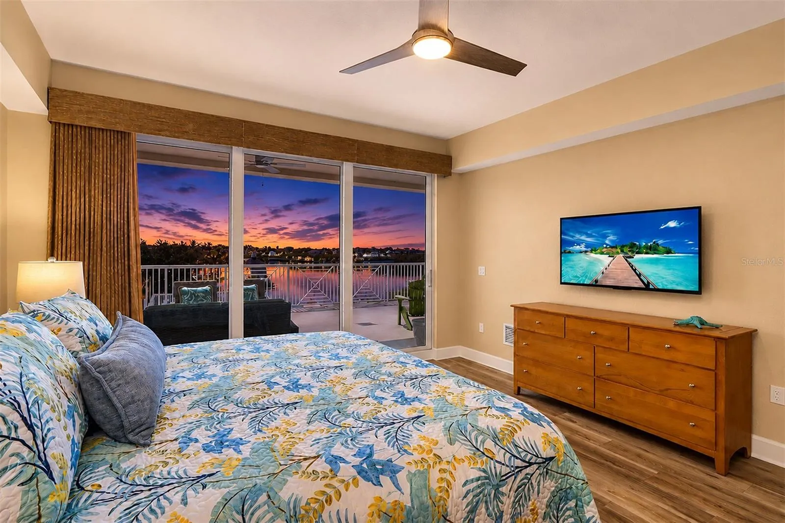 ...MASTER BEDROOM TWILIGHT WATER VIEW..
