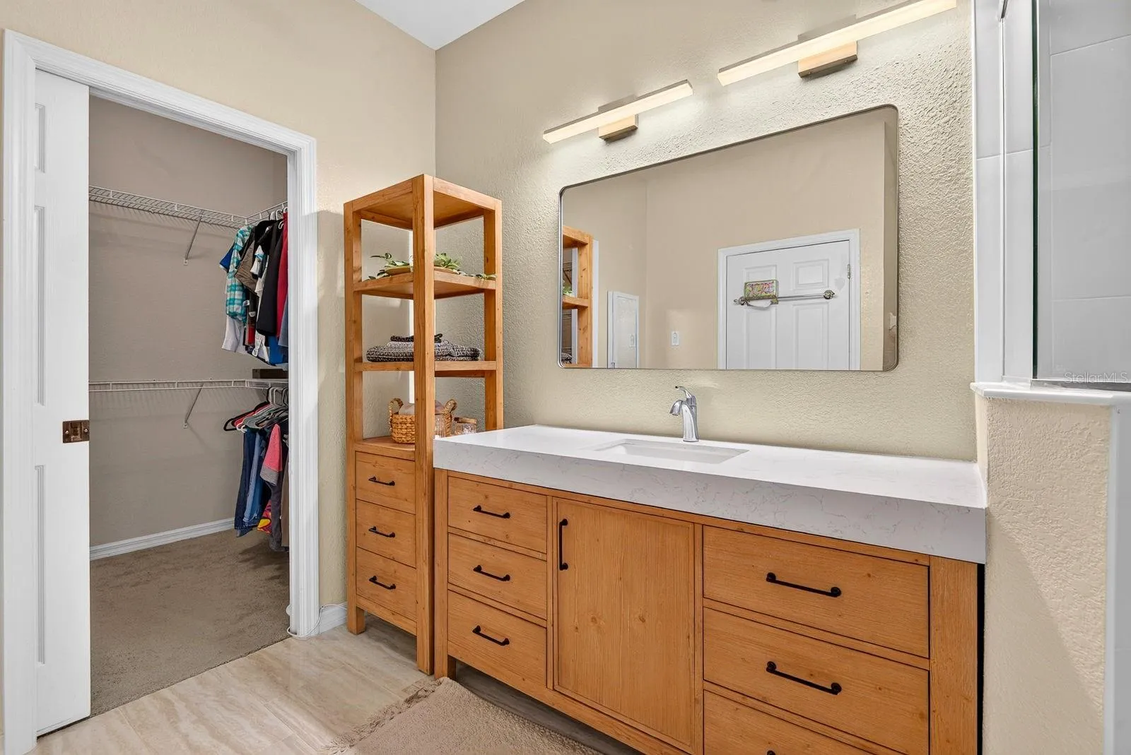 Primary Bathroom /Walk in Closet - Upper Floor