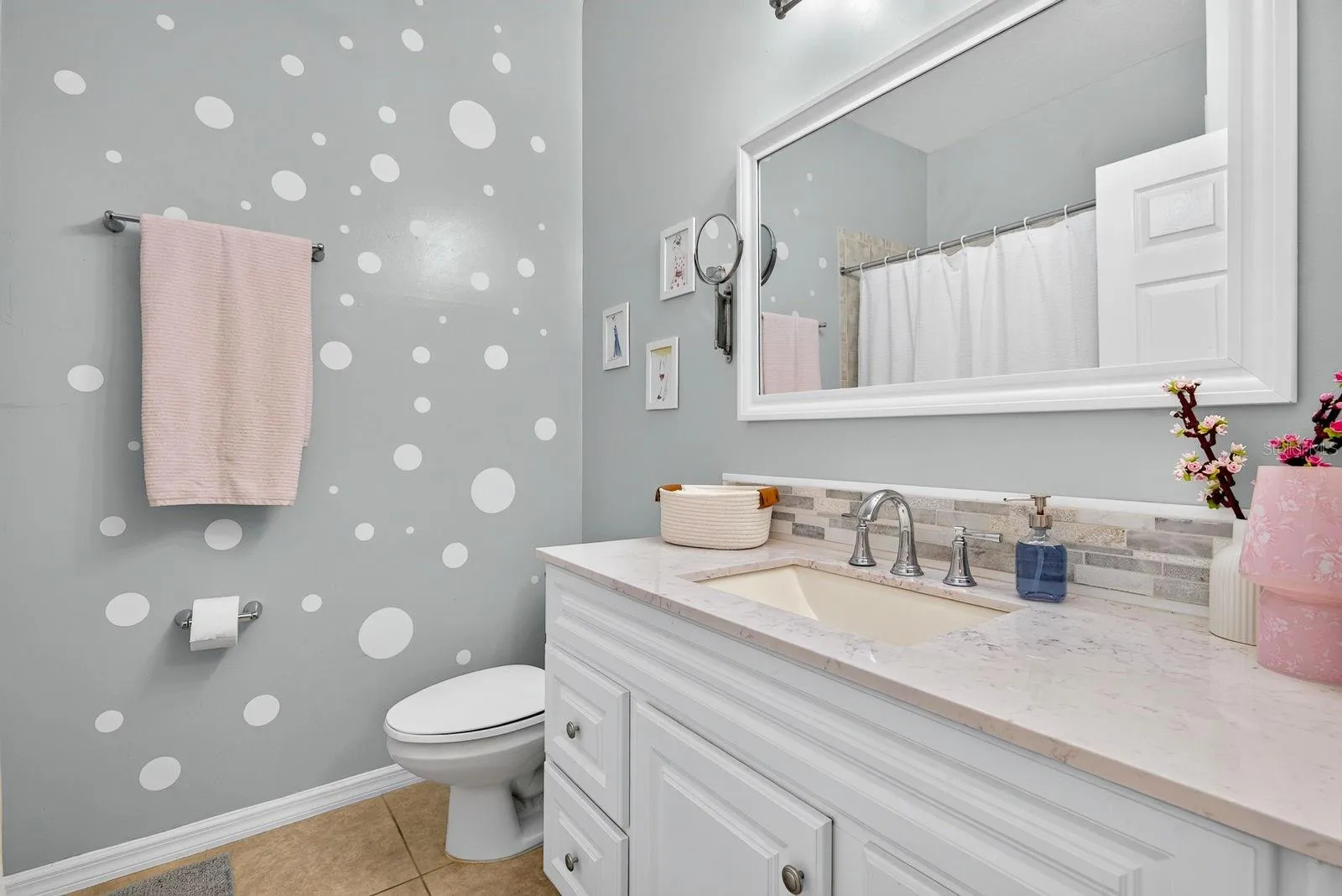 Bathroom - Upper Floor