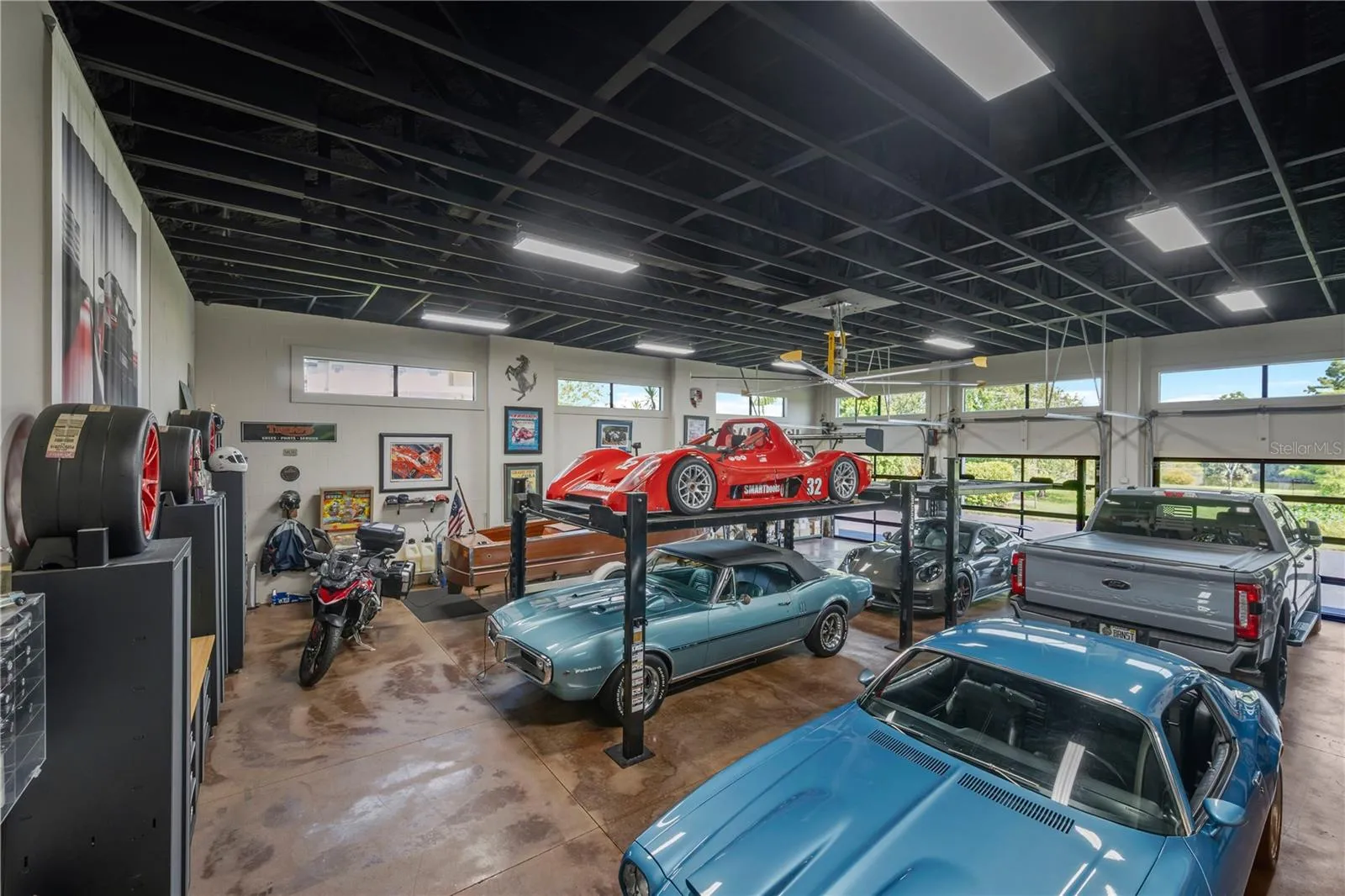 Climate-controlled showcase garage