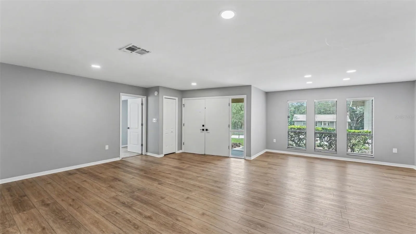 717 Woodhill Dr, Lakeland, Florida 33813 — photo 24