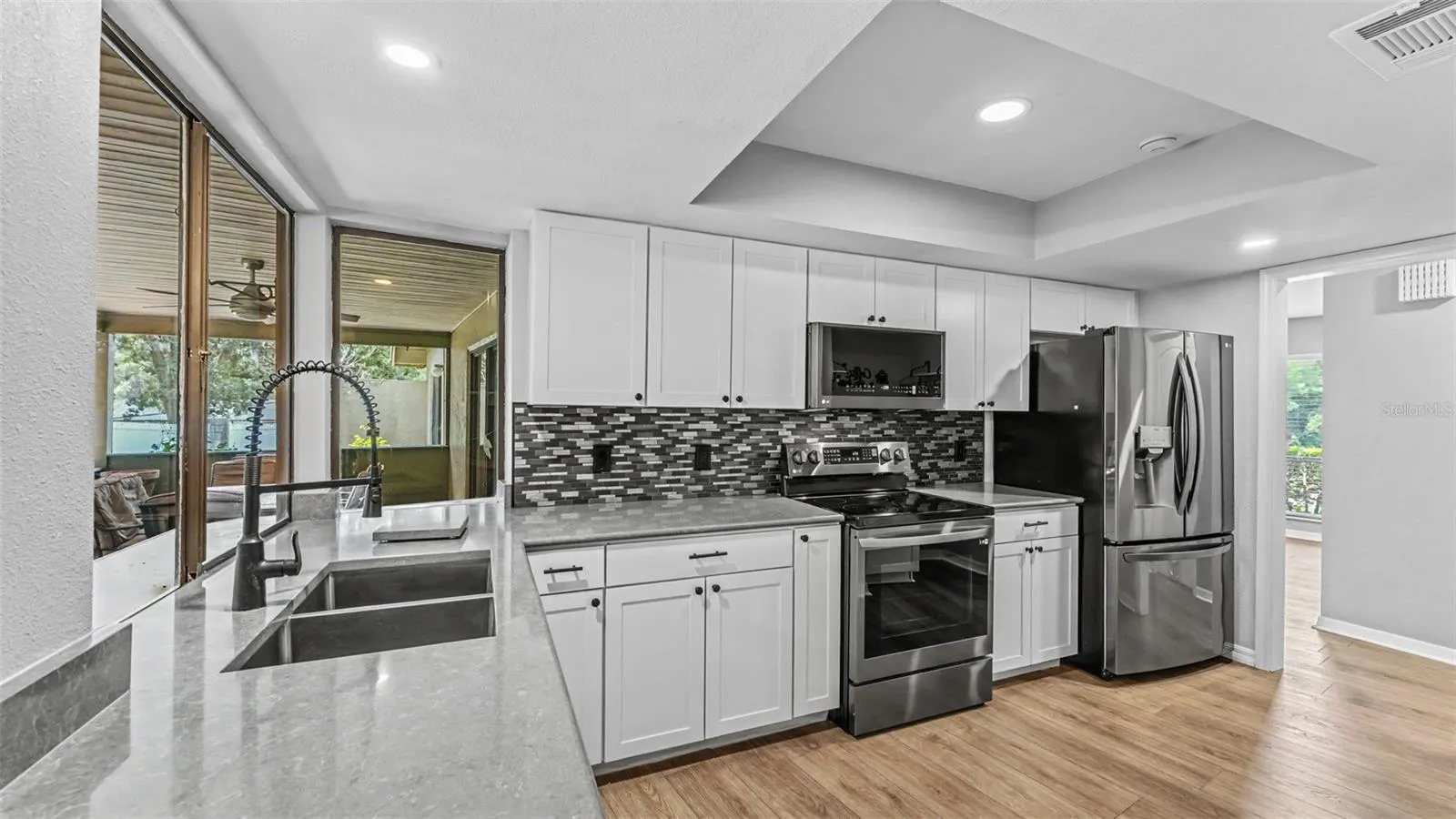 717 Woodhill Dr, Lakeland, Florida 33813 — photo 7