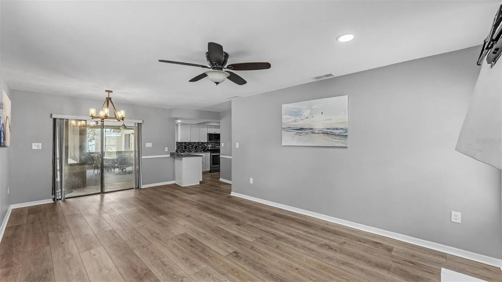 717 Woodhill Dr, Lakeland, Florida 33813 — photo 15