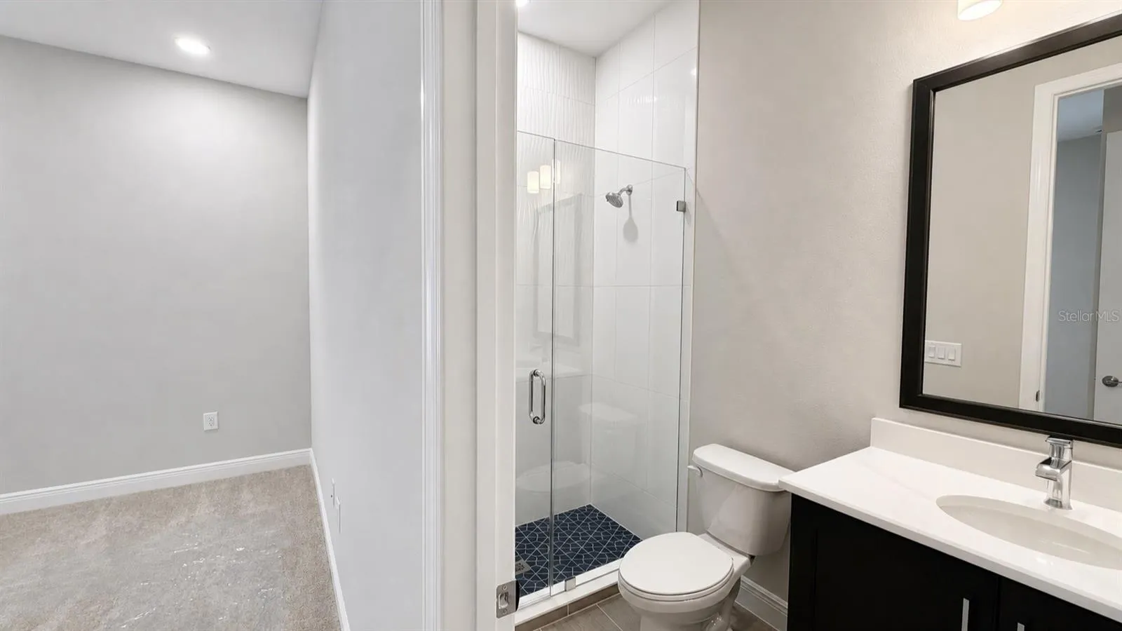 Suite 2 Bath
