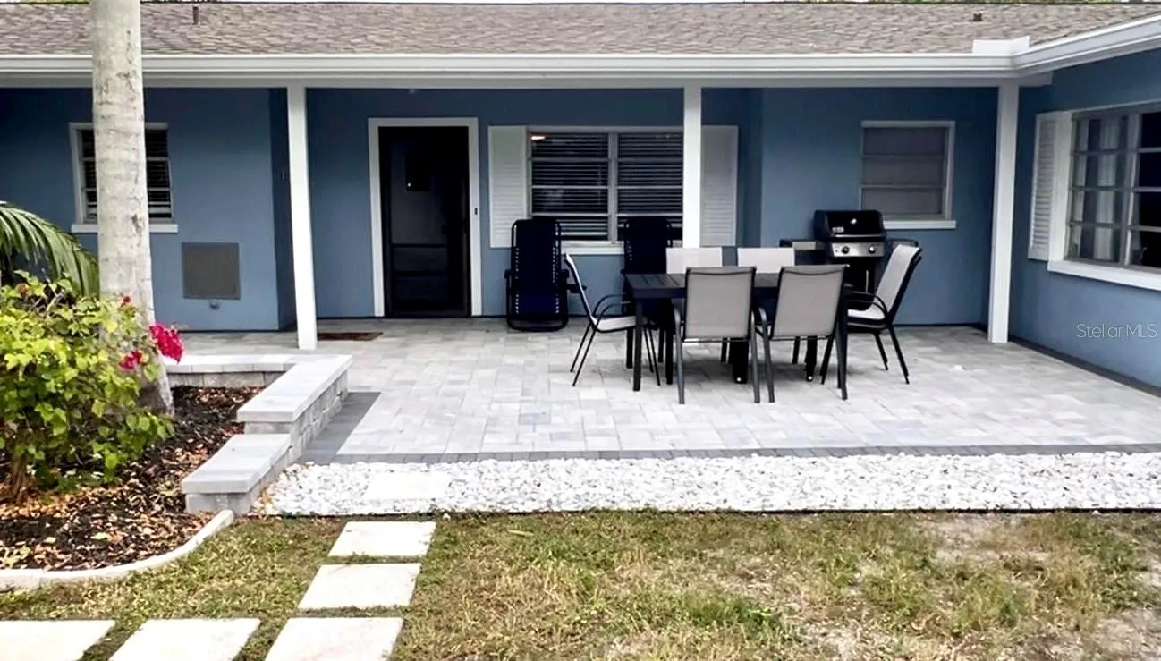 Paver patio