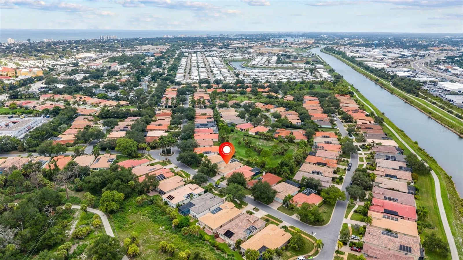 Intracoastal path for biking and walking