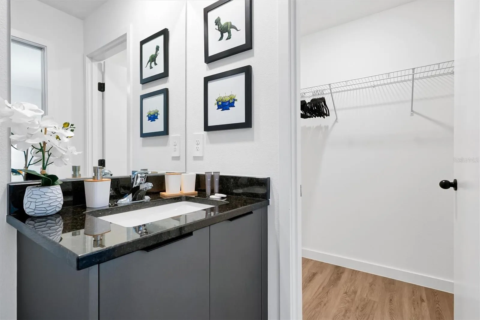 Bathroom 2 - In suite - Second Floor