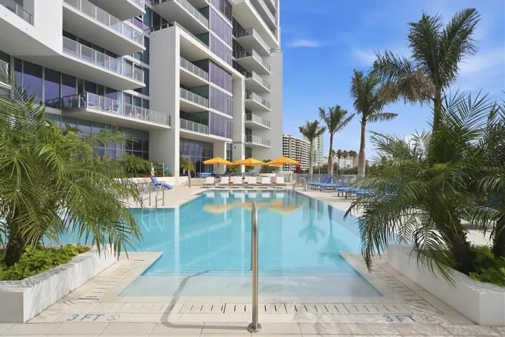 Beach entry pool