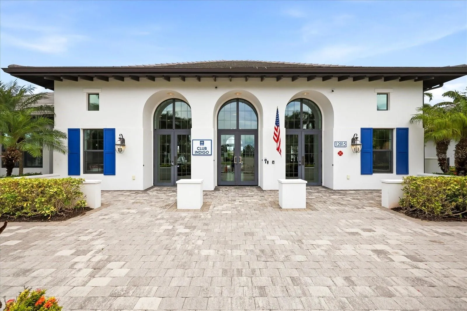 CLUBHOUSE