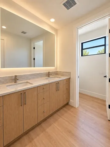 Floor 3 Master Bath