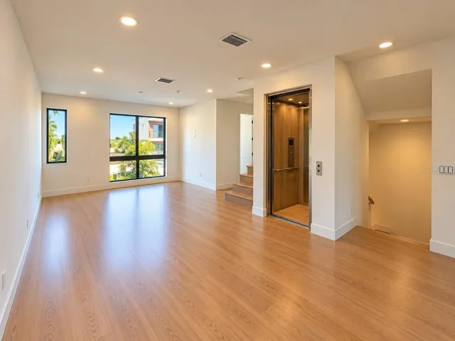 Floor 2