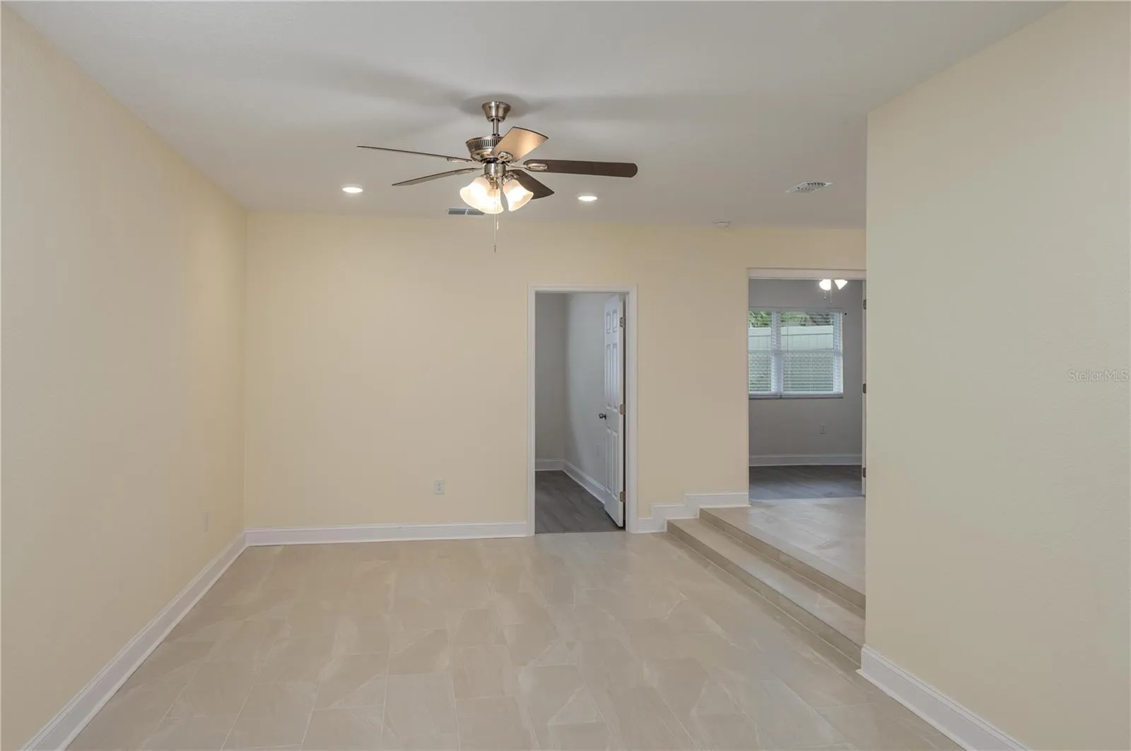 407 Princess Pl, Lakeland, Florida 33803 — photo 4