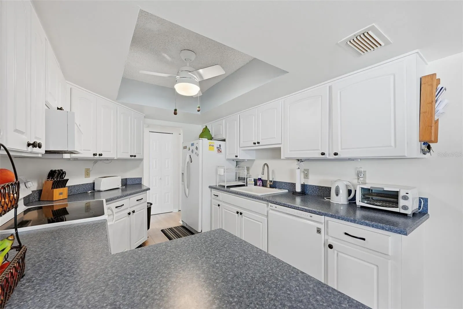 Kitchen w/all New Appliances