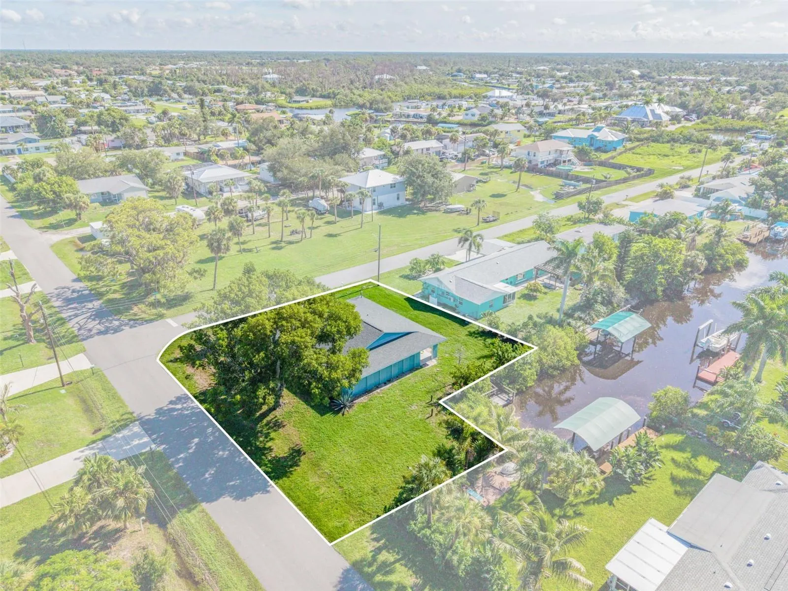 Oversized Corner Lot