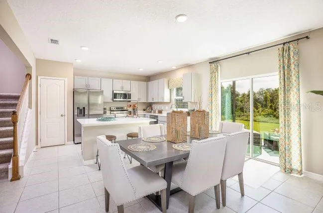 Model home - actual features may vary.