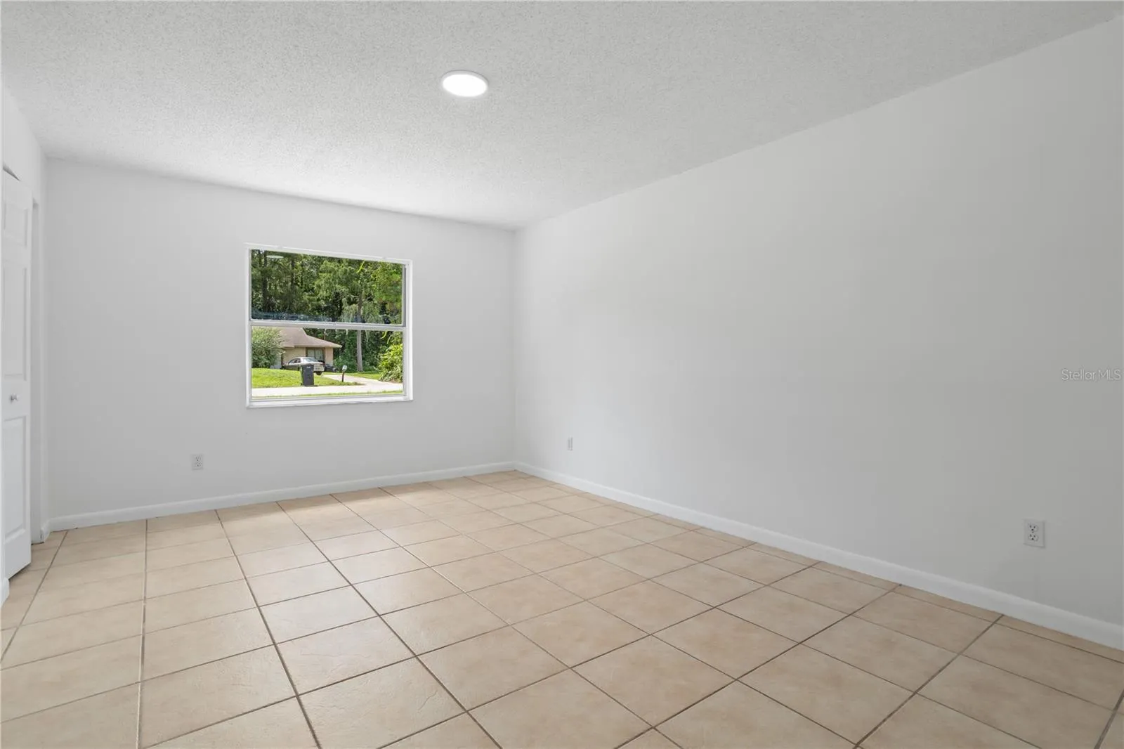 Bedroom2
