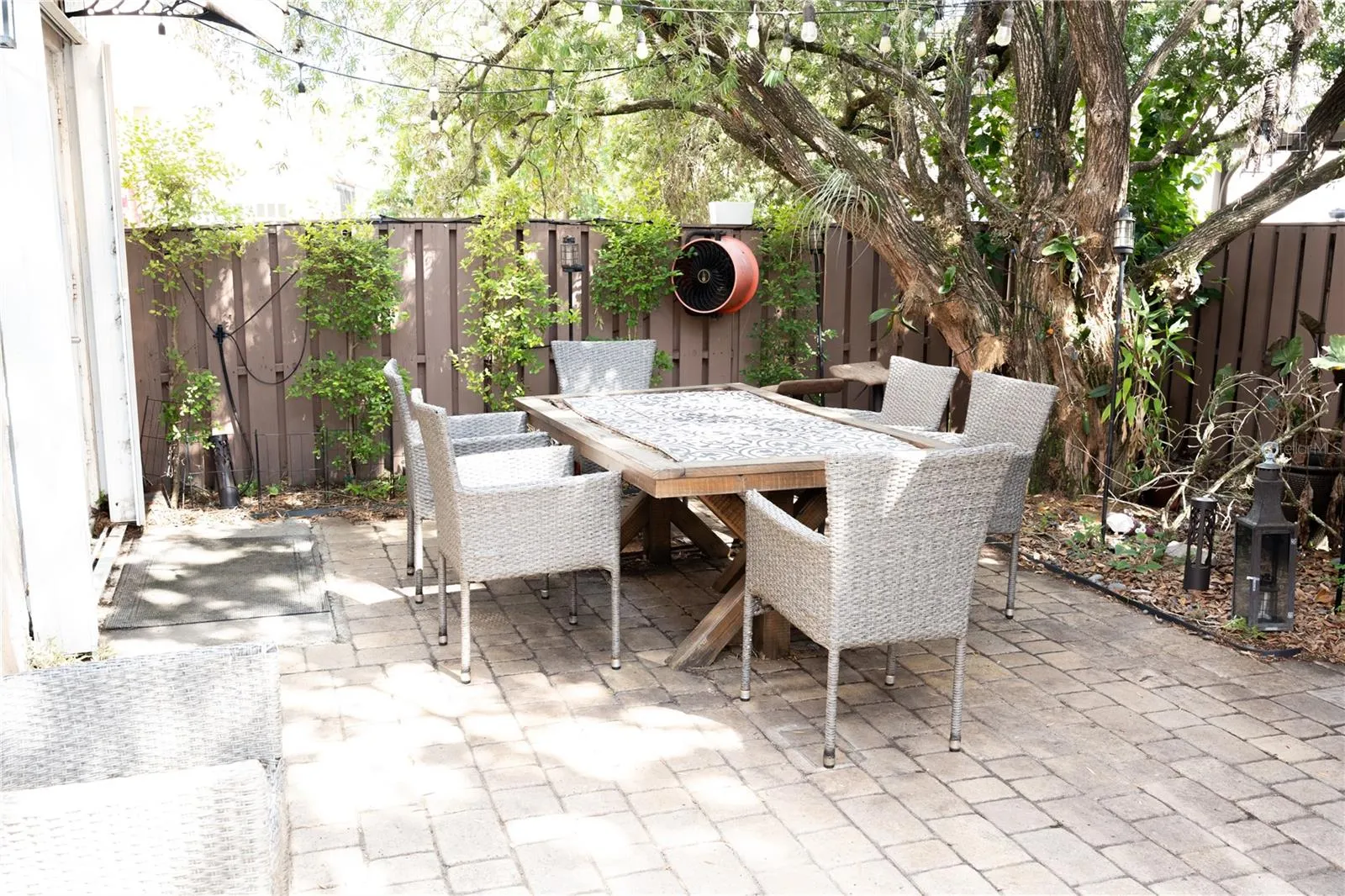 Patio redone with pavers